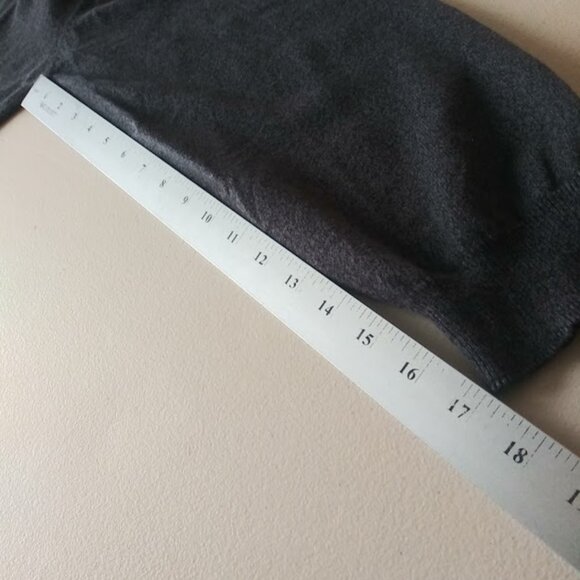 Knightsbridge men's size L dark gray sweater - Picture 8 of 15